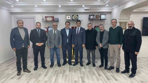 ETB Başkanı Oral, DAGC y&ouml;netimini ağırladı
