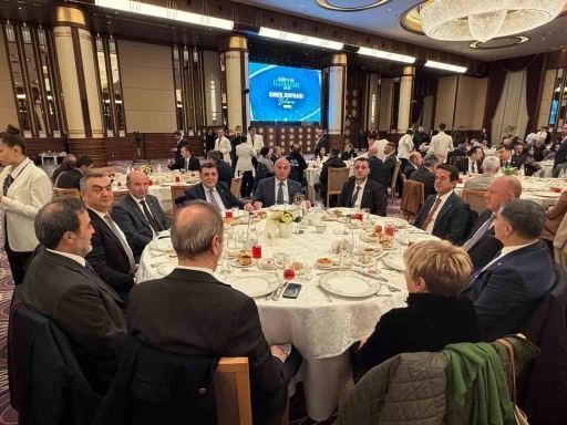 ETSO Başkanı Saim &Ouml;zakalın, "Emek sofrası" iftar programına katıldı
