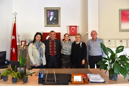 EÜ İletişim Fakültesinde iki bölüme 5 yıllık tam akreditasyon
