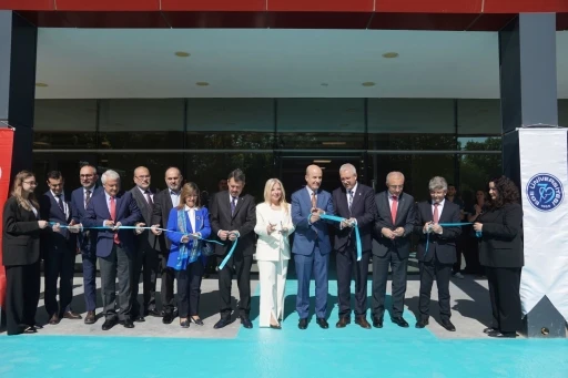 EÜ Tıp Fakültesi Hastanesinde yeni ameliyathane hizmete açıldı
