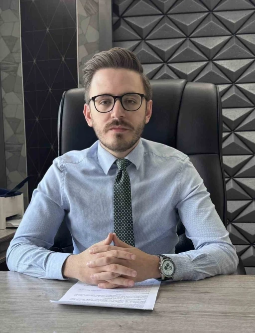 Evlilik mahremiyete engel değil
