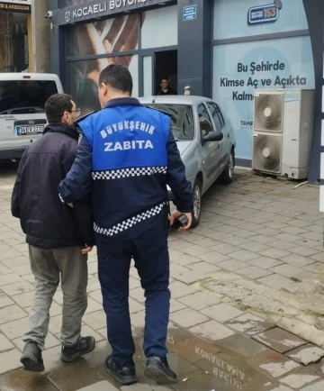 Evsizlerin sokakta kalmasına müsaade edilmiyor
