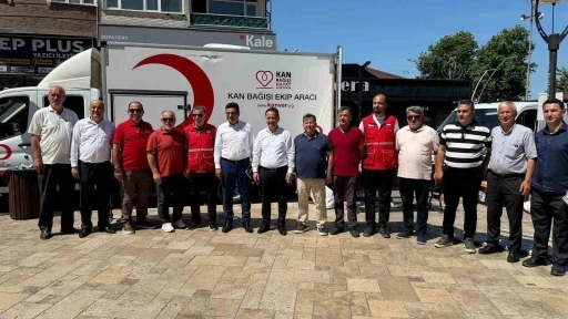 Farkındalık i&ccedil;in a&ccedil;ık havada kitap okudular

