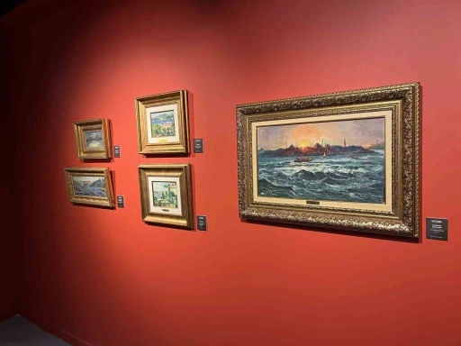 Fatih&rsquo;te "SafiStanbul-İbrahim Safi Retrospektif Sergisi" sanatseverlerle buluştu
