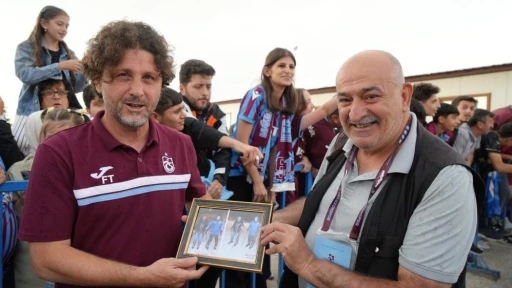 Fatih Tekke’ye gece kayağı fotoğrafı sürprizi
