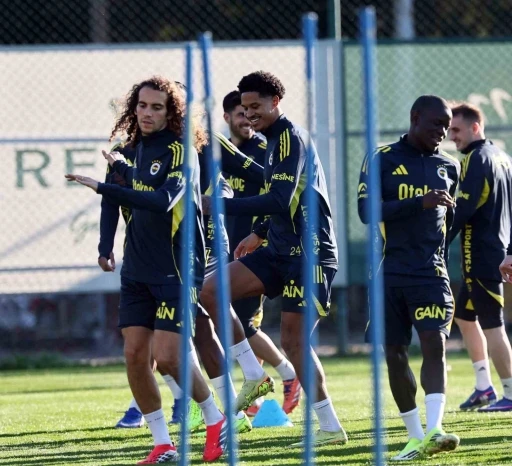 Fenerbah&ccedil;e, Antalyaspor ma&ccedil;ı hazırlıklarını tamamladı
