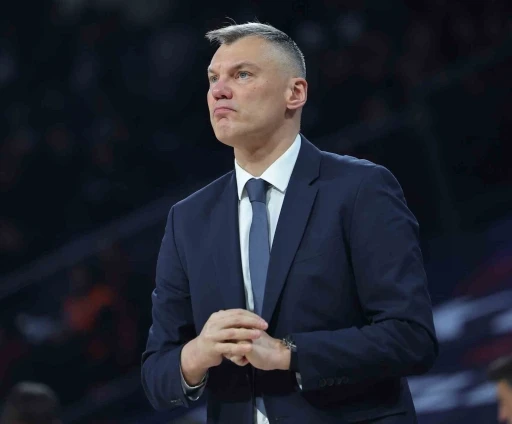 Fenerbah&ccedil;e Beko Başantren&ouml;r&uuml; Jasikevicius, Dubai&rsquo;de mahsur kaldı
