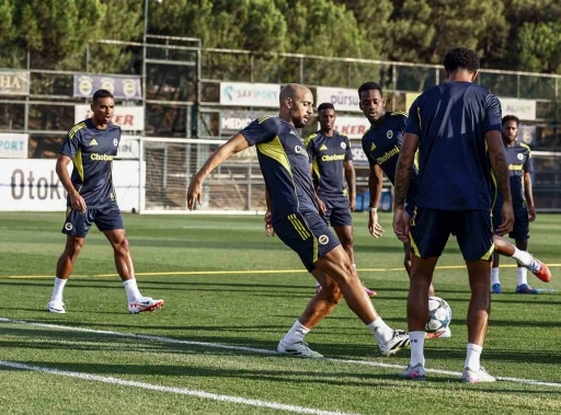 Fenerbahçe, Benfica maçının hazırlıklarını tamamladı
