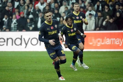 Fenerbahçe - Beşiktaş derbisinin golleri yabancılardan
