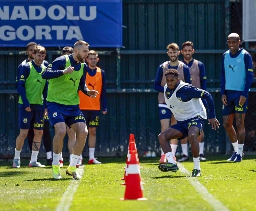 Fenerbahçe, Beşiktaş Derbisi Hazırlıklarını Sürdürdü