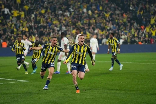 Fenerbah&ccedil;e, b&uuml;y&uuml;k ma&ccedil;larda 13 puan topladı

