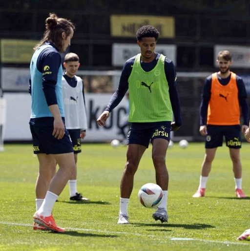 Fenerbahçe’de, Eyüpspor maçı hazırlıkları devam etti
