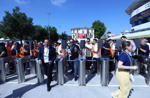 Fenerbah&ccedil;e&rsquo;de olağan&uuml;st&uuml; se&ccedil;imli genel kurul toplantısı başladı

