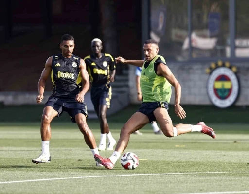 Fenerbahçe, hazırlıklarına Samandıra’da devam etti
