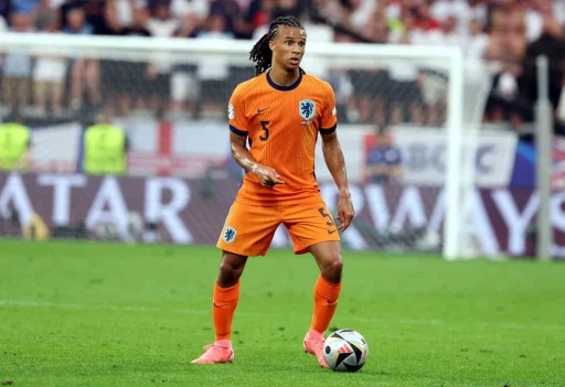 Fenerbah&ccedil;e, Hollandalı oyuncu Nathan Ake&rsquo;yi transfer etti
