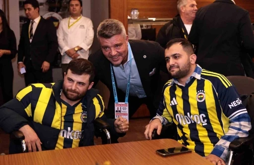Fenerbah&ccedil;e, Konyaspor ma&ccedil;ında &ouml;zel konuklarını ağırladı

