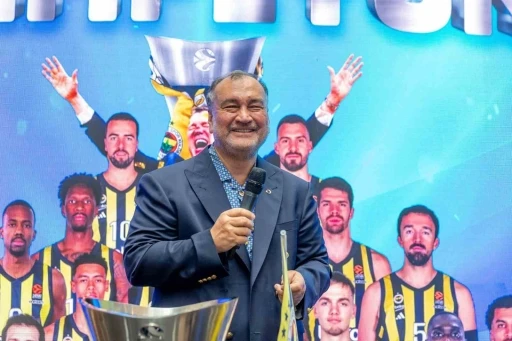 Fenerbahçe’nin Euroleague zaferi Yıldız Holding’de coşkuyla kutlandı

