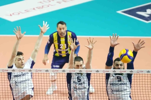 Fenerbahçe sezonu 3. sırada tamamladı

