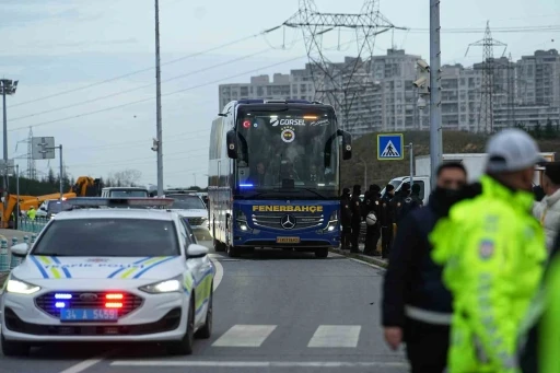 Fenerbah&ccedil;e, S&uuml;per Kupa finali i&ccedil;in stada geldi
