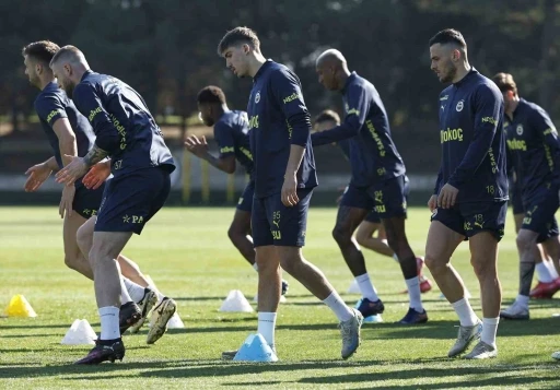 Fenerbahçe, Trabzonspor maçı hazırlıklarını tamamladı
