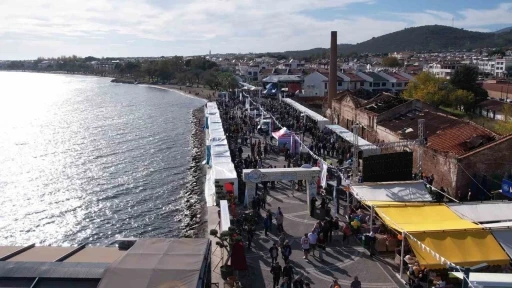 FestOlive Edremit Zeytinyağı Tadım Festivalini 57 bin kişi ziyaret etti