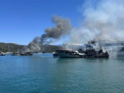 Fethiye'de Marina Yangını söndürüldü