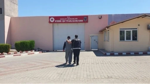 Fethiye&rsquo;de ruhsatsız silah operasyonu
