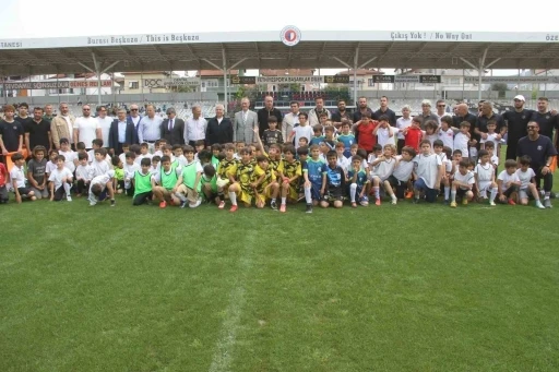 Fethiyespor, &quot;Geleceğin Yıldızlarını Arıyor&quot; turnuvası başladı
