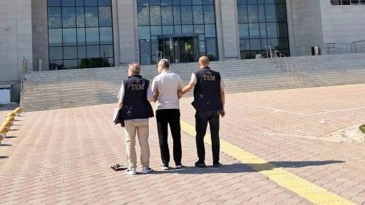 FETÖ firarisi sahte kimlikle yakalandı
