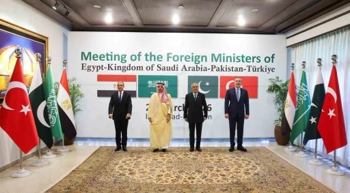 Fidan, T&uuml;rkiye-Mısır-Pakistan-Suudi Arabistan Dışişleri Bakanları Toplantısı&rsquo;na katıldı
