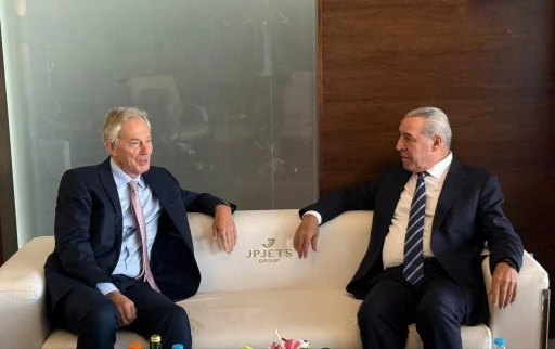Filistin Devlet Başkanı Yardımcısı Al-Sheikh, İngiltere’nin eski Başbakanı Blair ile bir araya geldi
