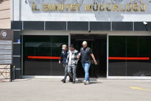 Firari FET&Ouml; &uuml;yesi Sivas&rsquo;ta yakalandı

