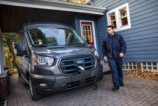 Ford Transit 60’ıncı yaşını kutluyor
