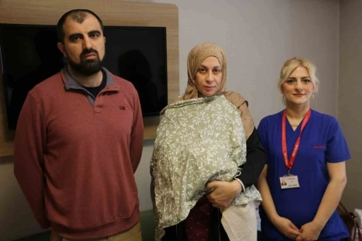 Fransa&rsquo;da evde 6 doğum yaptı, "Fizyolojik doğum" tercihini Diyarbakır&rsquo;dan yana kullandı
