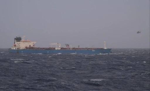 Fransa&rsquo;nın el koyduğu "Grinch" tankeri Marsilya&rsquo;da limana &ccedil;ekildi
