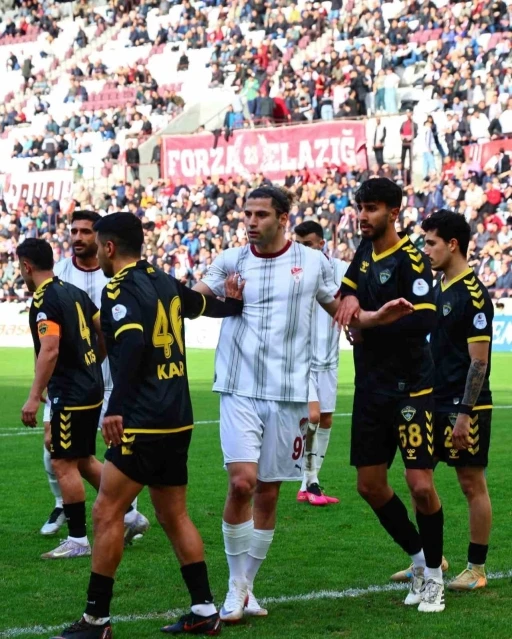 Fuat Bavuk, Elazığspor&rsquo;a veda etti

