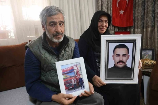 F&uuml;ze saldırısında can veren gen&ccedil; tır şof&ouml;r&uuml;n&uuml;n annesi: "İsrail ve Amerika kahrolsunlar, kendi ateşlerinde yansınlar"
