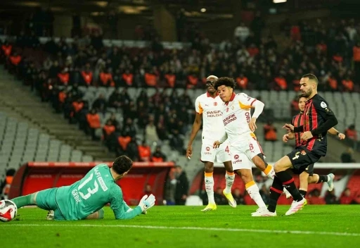 Gabriel Sara, Galatasaray&rsquo;ın lig tarihinde en hızlı 4. gol&uuml;n&uuml; attı
