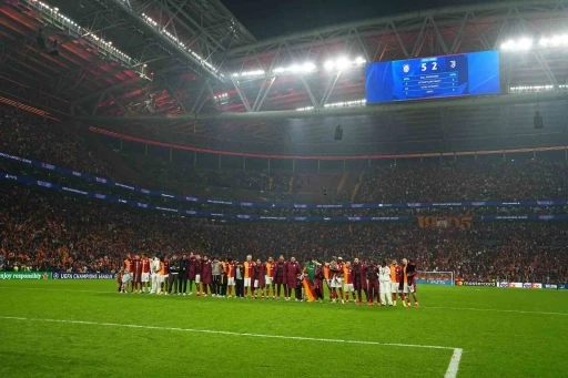 Galatasaray&rsquo;dan, UEFA Şampiyonlar Ligi&rsquo;nde ilk
