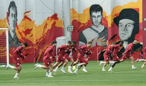 Galatasaray, Fenerbahçe derbisi hazırlıklarına başladı
