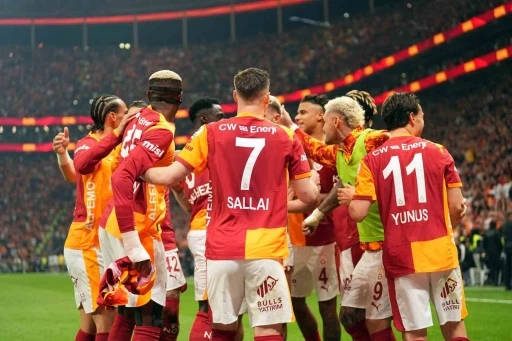 Galatasaray, Fenerbah&ccedil;e&rsquo;yi evinde 2 ma&ccedil; sonra mağlup etti

