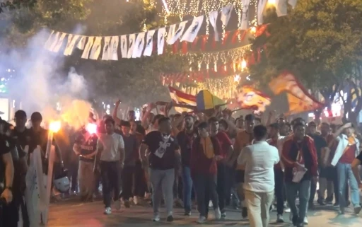 Galatasaray’ın şampiyonluğu Manisa’da coşkuyla kutlandı

