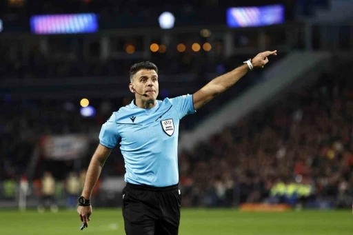 Galatasaray - Liverpool ma&ccedil;ını İspanyol hakem Jesus Gil Manzano y&ouml;netecek
