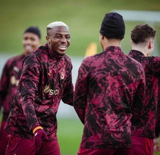 Galatasaray, Manchester City ma&ccedil;ı hazırlıklarına başladı
