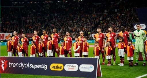 Galatasaray UEFA Avrupa Ligi Kadrosunu Güçlendirdi