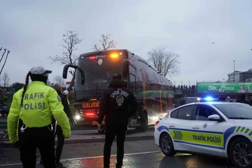 Galatasaray, Ülker Stadyumu’na geldi
