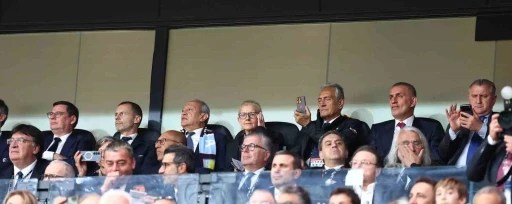 Galler Prensi William, Beşiktaş Park&rsquo;ta
