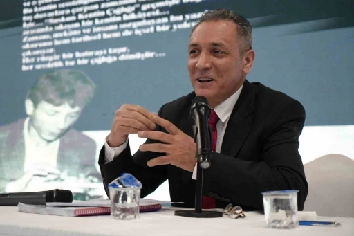 Gazeteci-Yazar Orhan Bozkurt’tan &quot;Şehir Yazarlığı&quot; üzerine söyleşi
