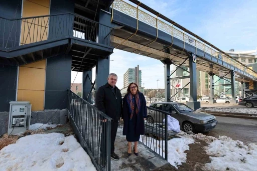 Gaziantep B&uuml;y&uuml;kşehir, Abd&uuml;lhadi &Ccedil;elik &uuml;st ge&ccedil;idini hizmete a&ccedil;tı
