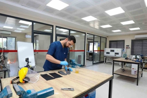 Gaziantep B&uuml;y&uuml;kşehir, ayak sağlığı i&ccedil;in kişiye &ouml;zel &ccedil;&ouml;z&uuml;m sunuyor
